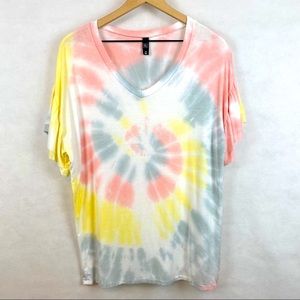 Francesca’s Alya Tie Dye Top